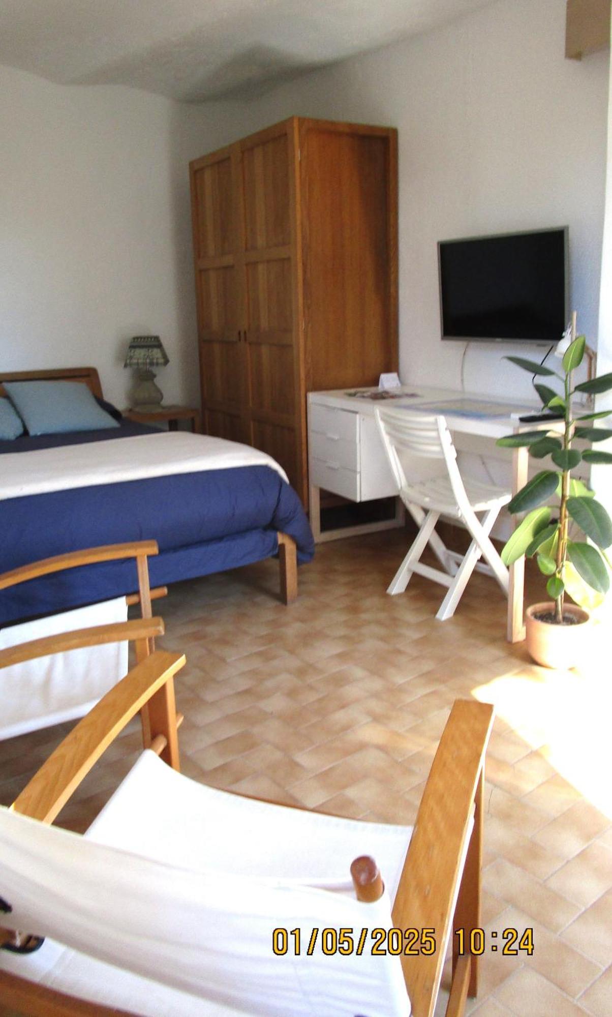 Nice - Studio Independant En Villa - Mer Ville Calme Jardinet エクステリア 写真